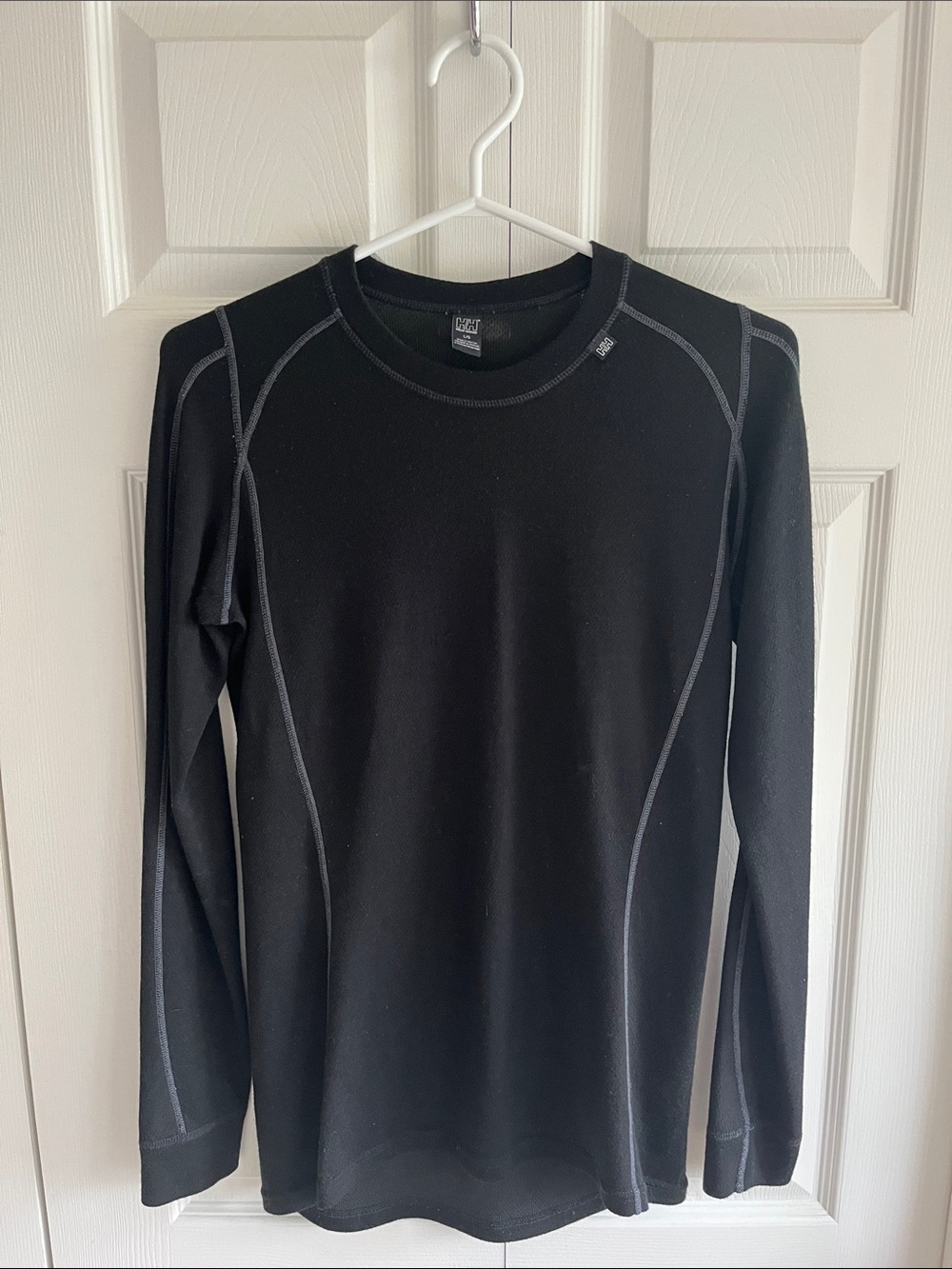 Women’s Black Long-Sleeve Merino Blend Thermal Base Layer Top